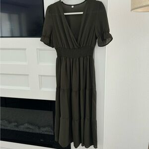 ASOS Puff sleeves Midi Dress Medium Olive